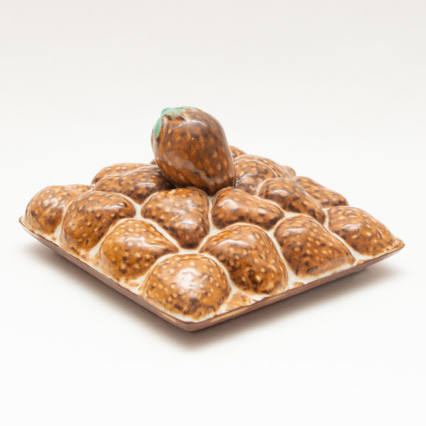 Rare NICODEMUS Strawberry Box Circa 1960 - Image 5