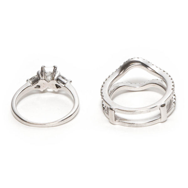 14kt White Gold Wedding Set with .88ct Center Diamond and 1.54cttw - Image 5