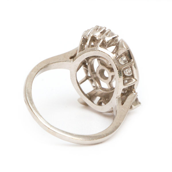Mid Century 1.39 Total Carat Diamond Ring in Platinum - Image 4