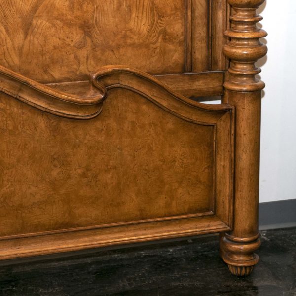 THOMASVILLE Hills of Tuscany King Size Lucca Bed - Image 7