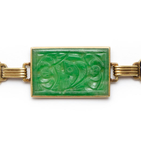 Carved Jade and Enamel Bracelet in 14 Karat Gold - Image 5