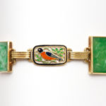 Carved Jade and Enamel Bracelet in 14 Karat Gold - Image 4