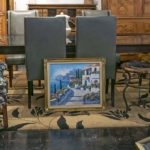 Original Seaside Villa Oil on Canvas - Signed - Image 2