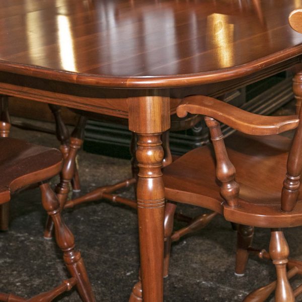 PENNSYLVANIA HOUSE Cherry Dining Table with 6 Chairs and 2-10” Leaves - Image 3