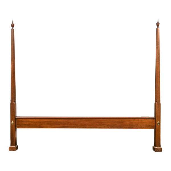 Vintage HENKEL HARRIS King Size Cherry Pencil Post Bed with Finials - Image 3