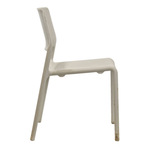 KNOLL Set of 4 Stacking “Spark” Chairs Designed by DON CHADWICK - Image 3
