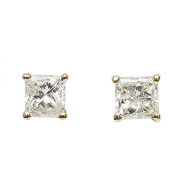 Pair of 0.90 Total Carat Diamond Stud Earrings - Image 1