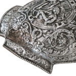 House of Wrought Reproduction Medieval Chest Plate - Image 3