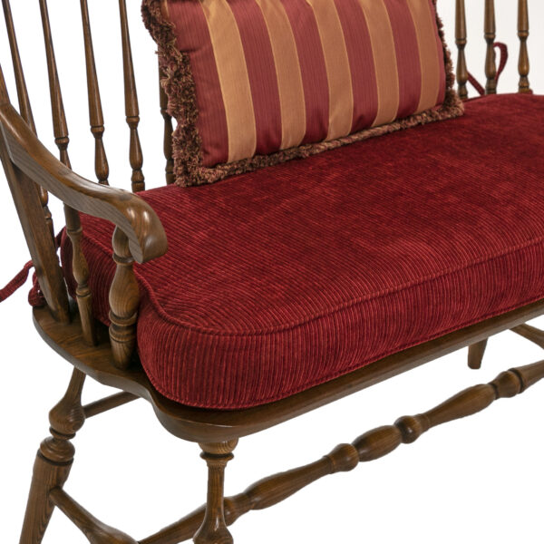 HITCHCOCK Oak Sack Back Windsor Settee - Image 4