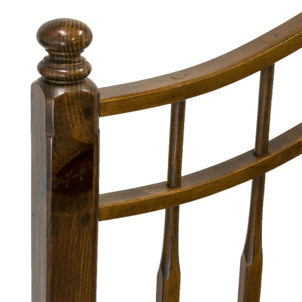 ETHAN ALLEN Country Craftsman Queen Size Spindle Bed - Image 3