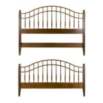 ETHAN ALLEN Country Craftsman Queen Size Spindle Bed
