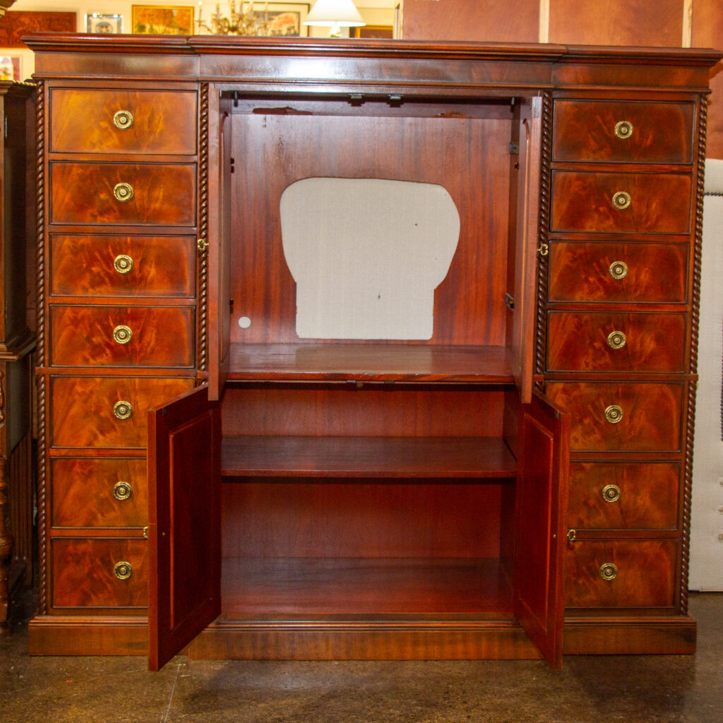 HENREDON Mahogany Master Chest with Applied Barley Twist Columns ...