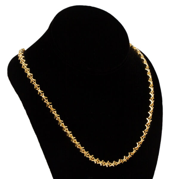 Butterfly Link Necklace in 18 Karat Gold - Image 2
