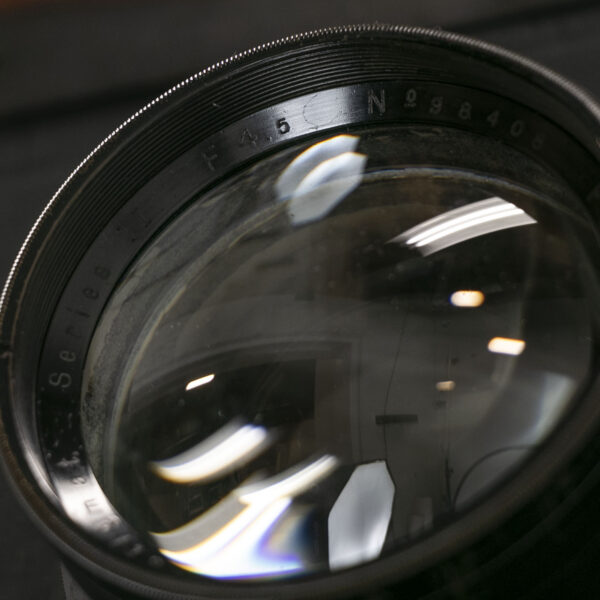 Antique Field Camera with 5”x7” WOLLENSAK Lens - Image 5