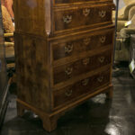 HENREDON Aston Court Banded Mahogany Chest - Image 4