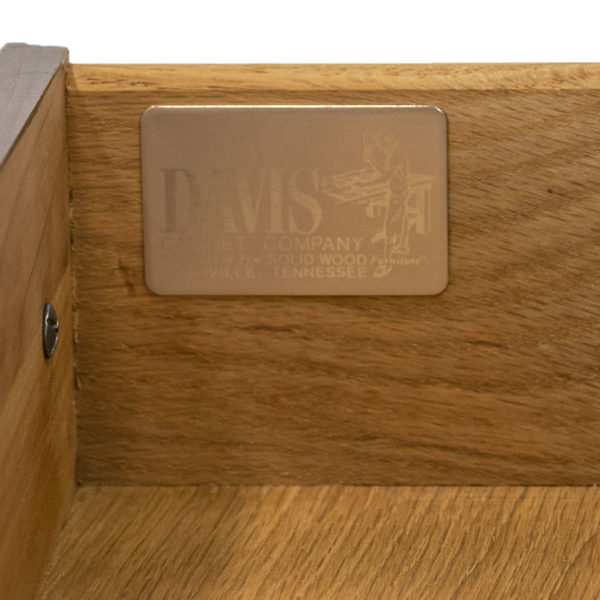 DAVIS CABINET CO. Chippendale 4 Drawer Bedside Chest - Image 6