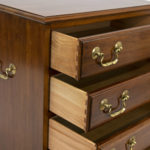 DAVIS CABINET CO. Chippendale 4 Drawer Bedside Chest - Image 3