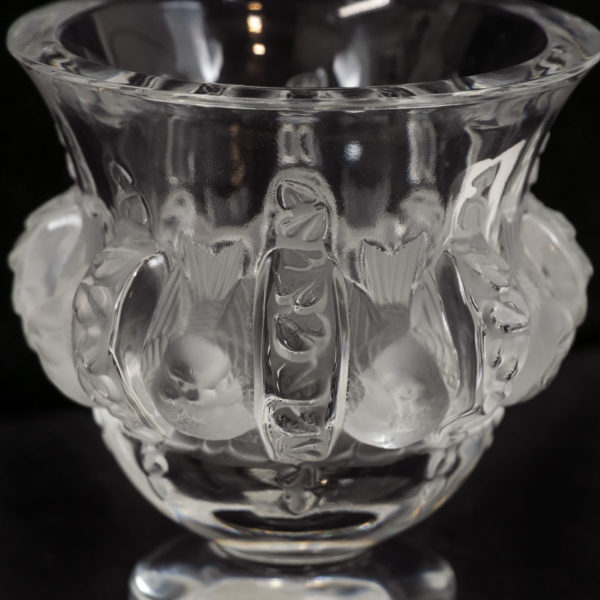 LALIQUE Dampierre Vase - Image 3