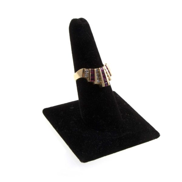 Diamond and Ruby Ring in 14 Karat Yellow Gold - Image 8