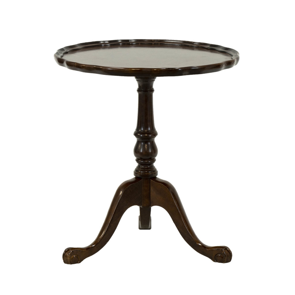 BOMBAY CO. Tilt Top Pie Crust Table | Grandview Mercantile