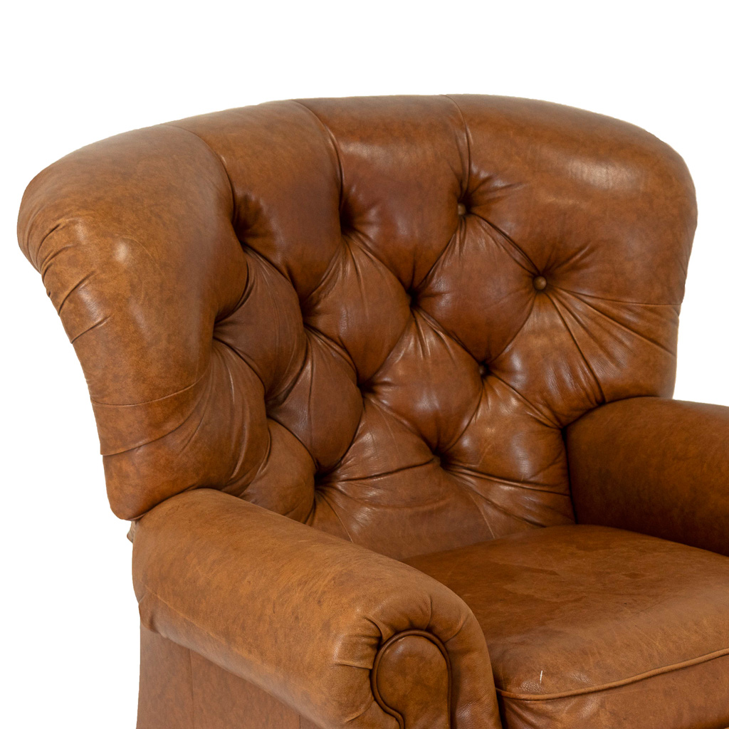 Lazy boy best sale tufted recliner