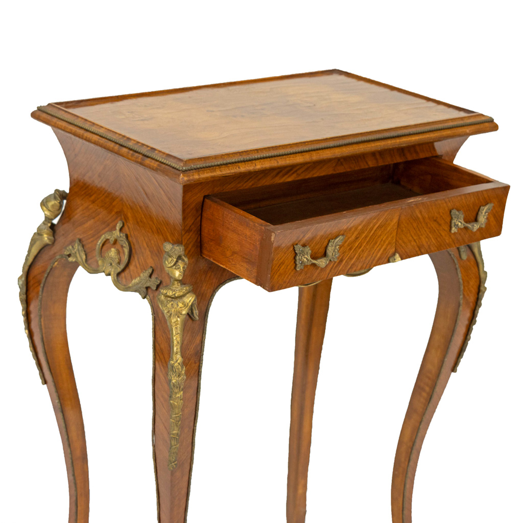 Louis XV style desk with 3 drawers with marquetry  Furniture styles,  Furniture, Antique reproduction furniture