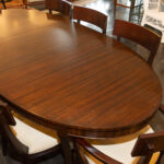 ETHAN ALLEN Hathaway Dining Table with 8 Chairs - Image 2