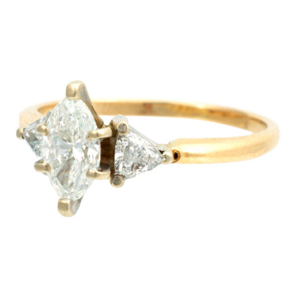 Vintage 0.93 Total Carat Marquise Cut Diamond Ring in 14 Karat Gold - Image 3
