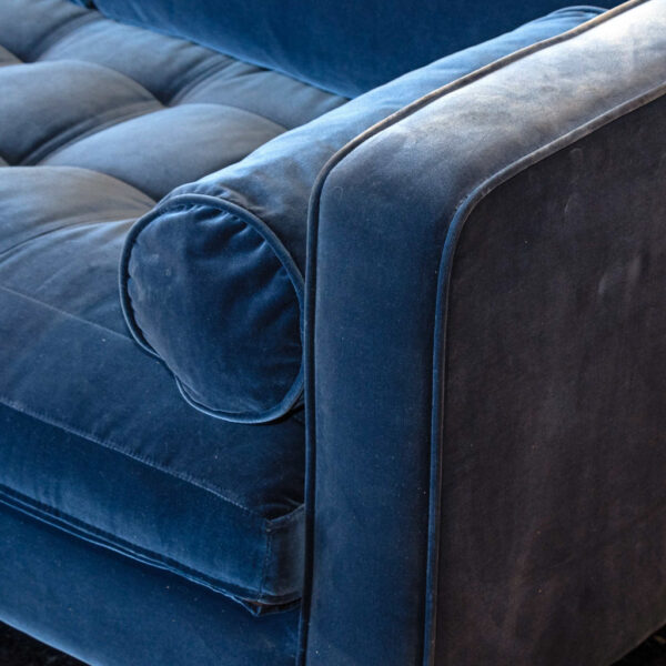ARTICLE Sven Sofa in Navy - Image 2