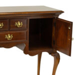 LEXINGTON Queen Anne Cherry Huntboard - Image 5