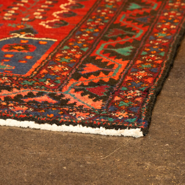 5'x10'1 Hand Knotted Persian Wool Rug - Image 4