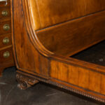 HENREDON Alfresco King Size Oak and Leather Bed - Image 4