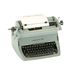 Vintage UNDERWOOD Five Typewriter with Cover