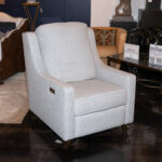 BASSETT FURNITURE Magnificent Motion Slope Power Recliner - Image 6
