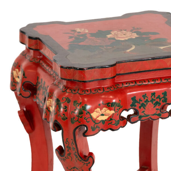 Vintage Chinese Red Lacquer Floral Side Table - Image 3