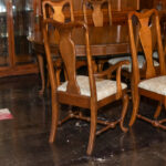 Queen Anne Cherry Oval Dining Table with 2 Leaves and 6 Chairs - Image 9