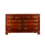 Traditional Style 7 Drawer Chest with Shell Crest