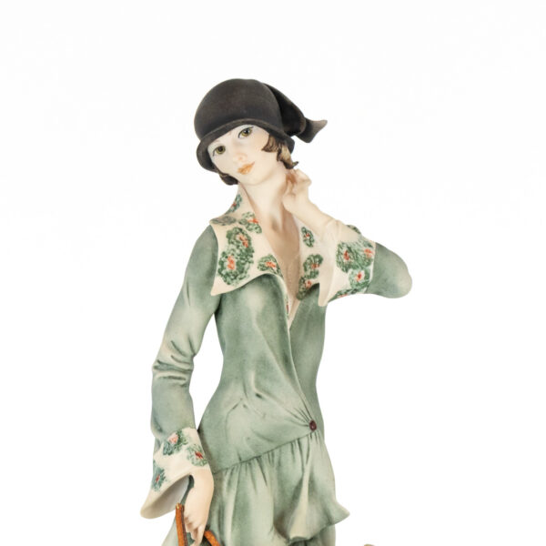 GIUSEPPE ARMANI Lady with Dog Figurine - Image 2