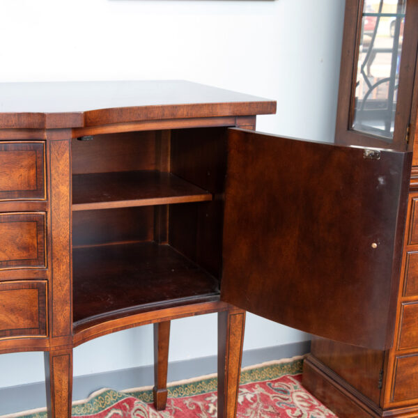 HENREDON Federal Style Mahogany Sideboard - Image 7