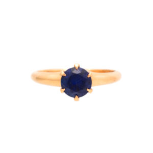 Vintage Sapphire Ring in 14 Karat Gold