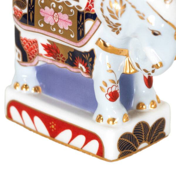 ROYAL WORCESTER Connoisseur Collection Porcelain Nelson Elephant Candle Snuffer - Image 3
