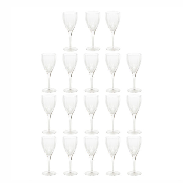 Set of 18 NACHTMANN Aspen Red Wine Glasses - Image 1