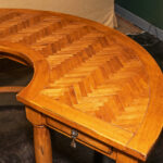 Parquet Top Hunt Desk - Image 3