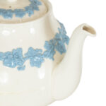 WEDGWOOD Blue on Cream Teapot - Image 2
