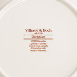 92 Piece VILLEROY & BOCH Geranium China - Image 9