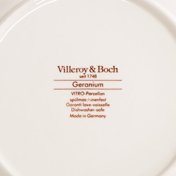 92 Piece VILLEROY & BOCH Geranium China - Image 9