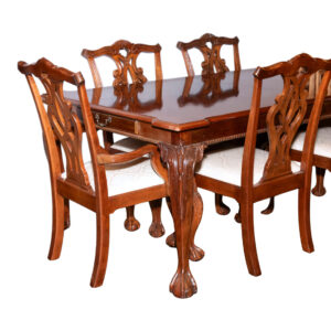 STONELEIGH Mahogany Chippendale Dining Table with/ 2 Leaves and 6 Chairs