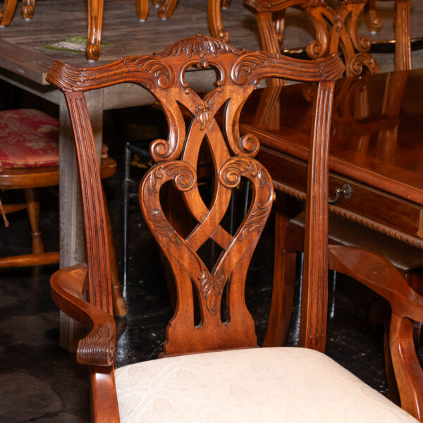 STONELEIGH Mahogany Chippendale Dining Table with/ 2 Leaves and 6 Chairs - Image 7