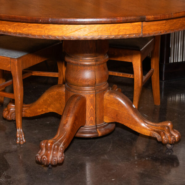Oak Paw Foot Dining Table with 2 Leaves and 4 Chairs - Image 3