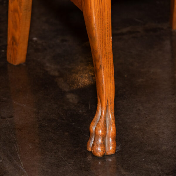 Oak Paw Foot Dining Table with 2 Leaves and 4 Chairs - Image 7